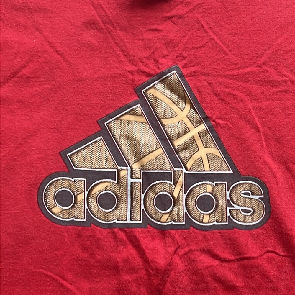 Vintage Adidas Basketball Red Shirt 2005 Men’s Size XL - Picture 2 of 6